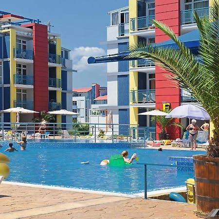 Elit 4 Apartments Słoneczny Brzeg Zewnętrze zdjęcie