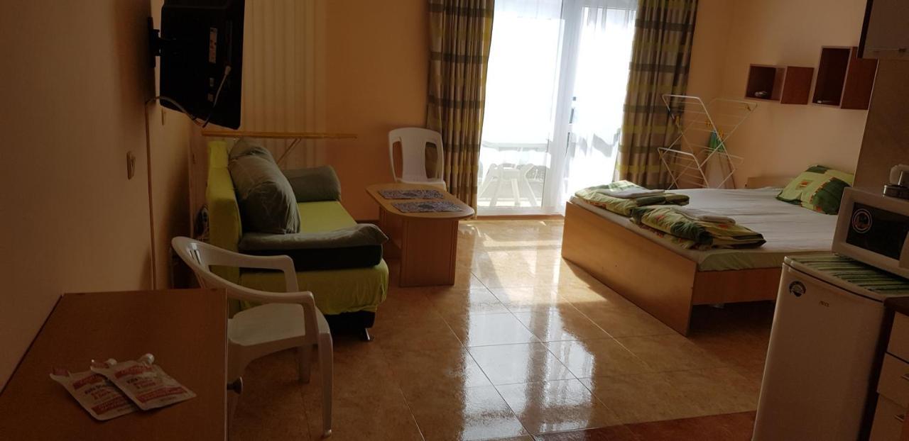 Elit 4 Apartments Słoneczny Brzeg Zewnętrze zdjęcie