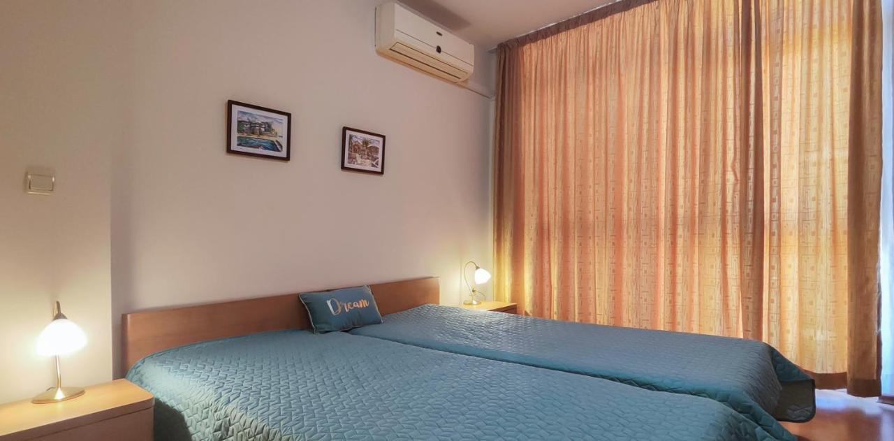 Elit 4 Apartments Słoneczny Brzeg Zewnętrze zdjęcie