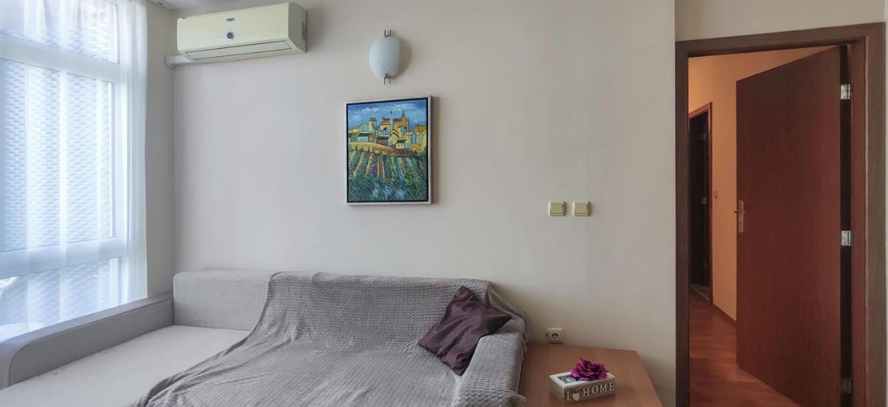 Elit 4 Apartments Słoneczny Brzeg Zewnętrze zdjęcie