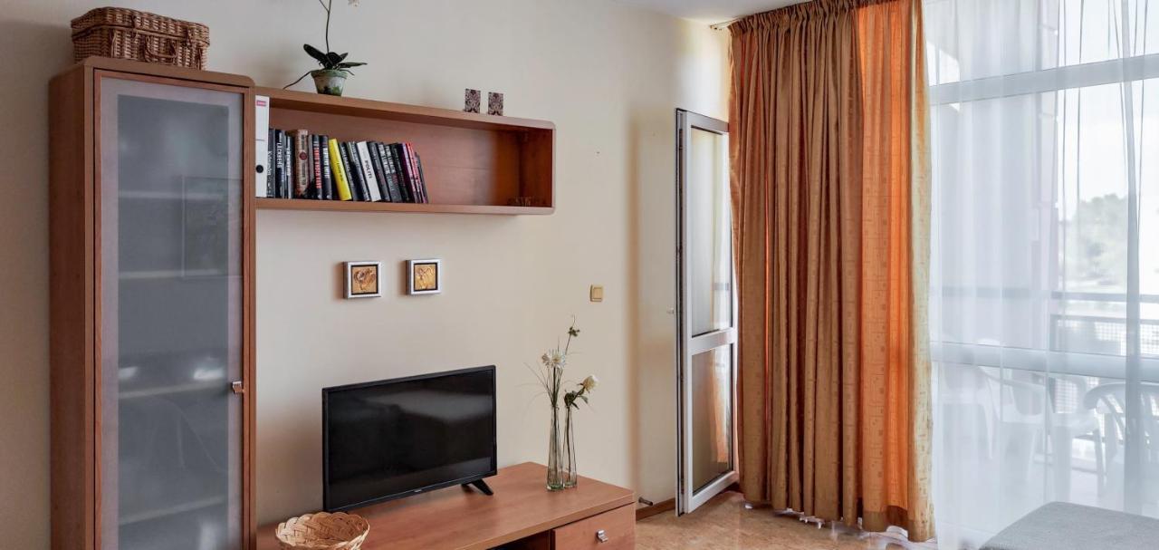 Elit 4 Apartments Słoneczny Brzeg Zewnętrze zdjęcie