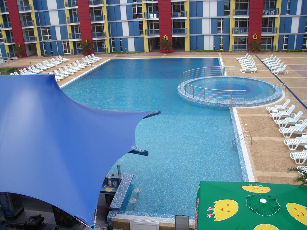 Elit 4 Apartments Słoneczny Brzeg Zewnętrze zdjęcie
