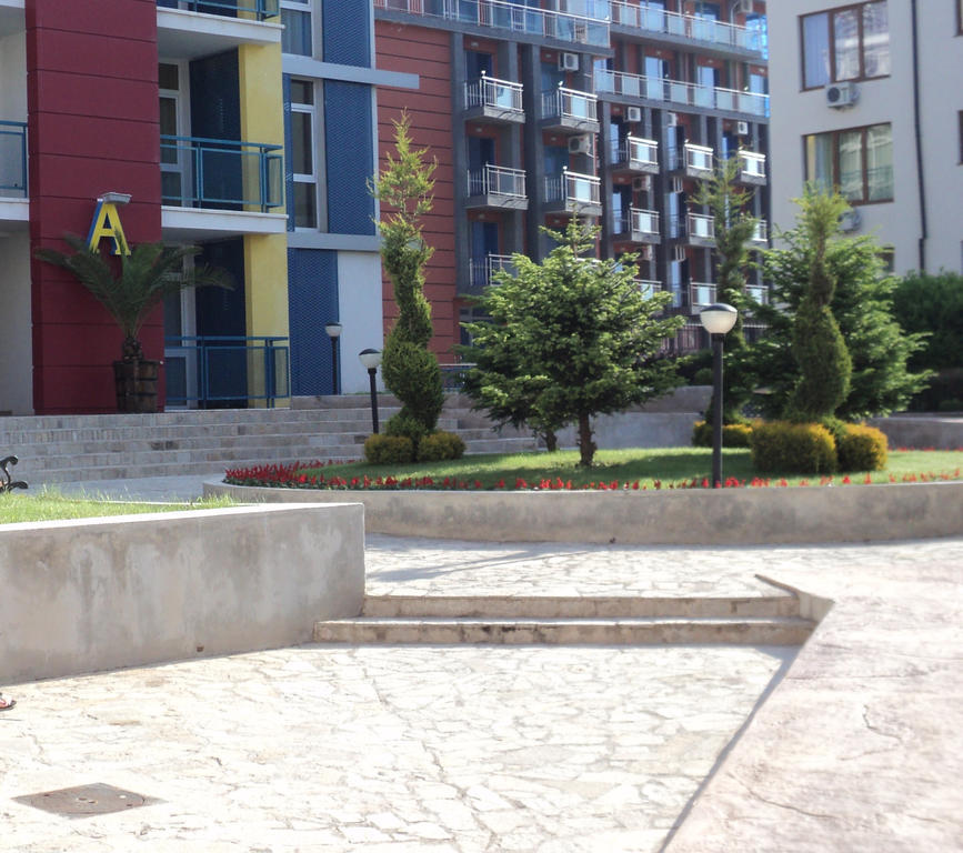 Elit 4 Apartments Słoneczny Brzeg Zewnętrze zdjęcie