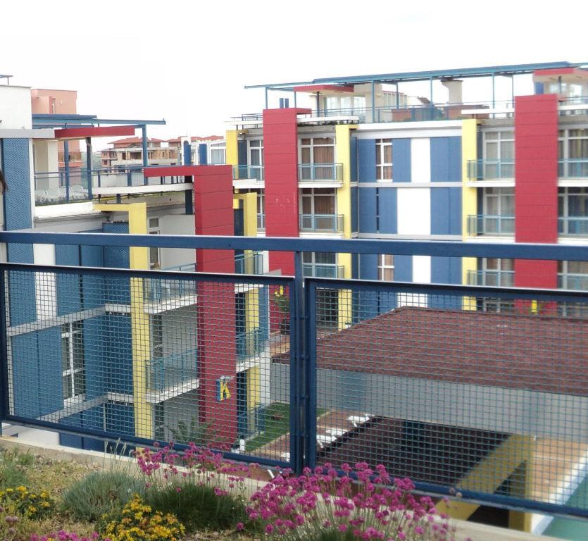Elit 4 Apartments Słoneczny Brzeg Zewnętrze zdjęcie