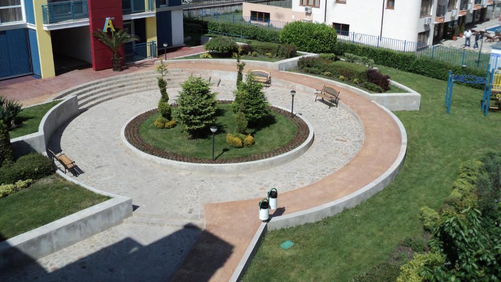 Elit 4 Apartments Słoneczny Brzeg Zewnętrze zdjęcie
