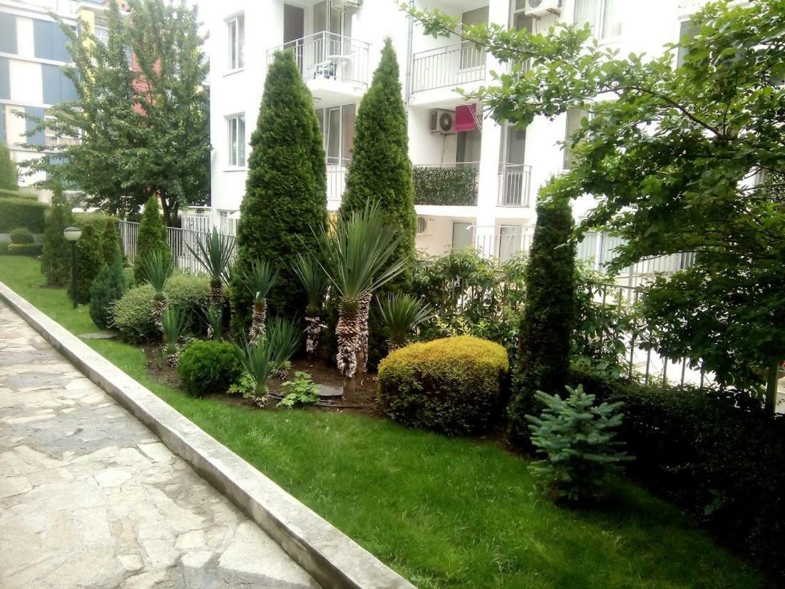 Elit 4 Apartments Słoneczny Brzeg Zewnętrze zdjęcie